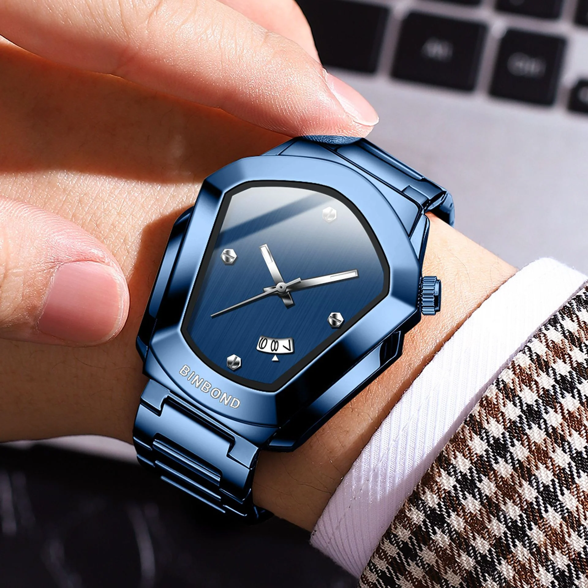 Binbond B760 Unisex Quartz Watch with Date display - Image 2