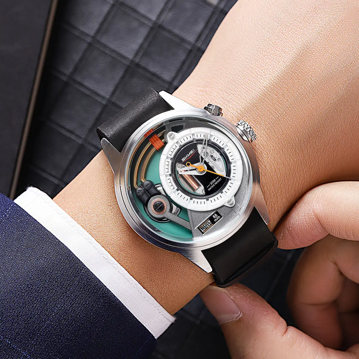 Skmei 2333 Creative Leather Belt Quartz watch for Men - Image 4