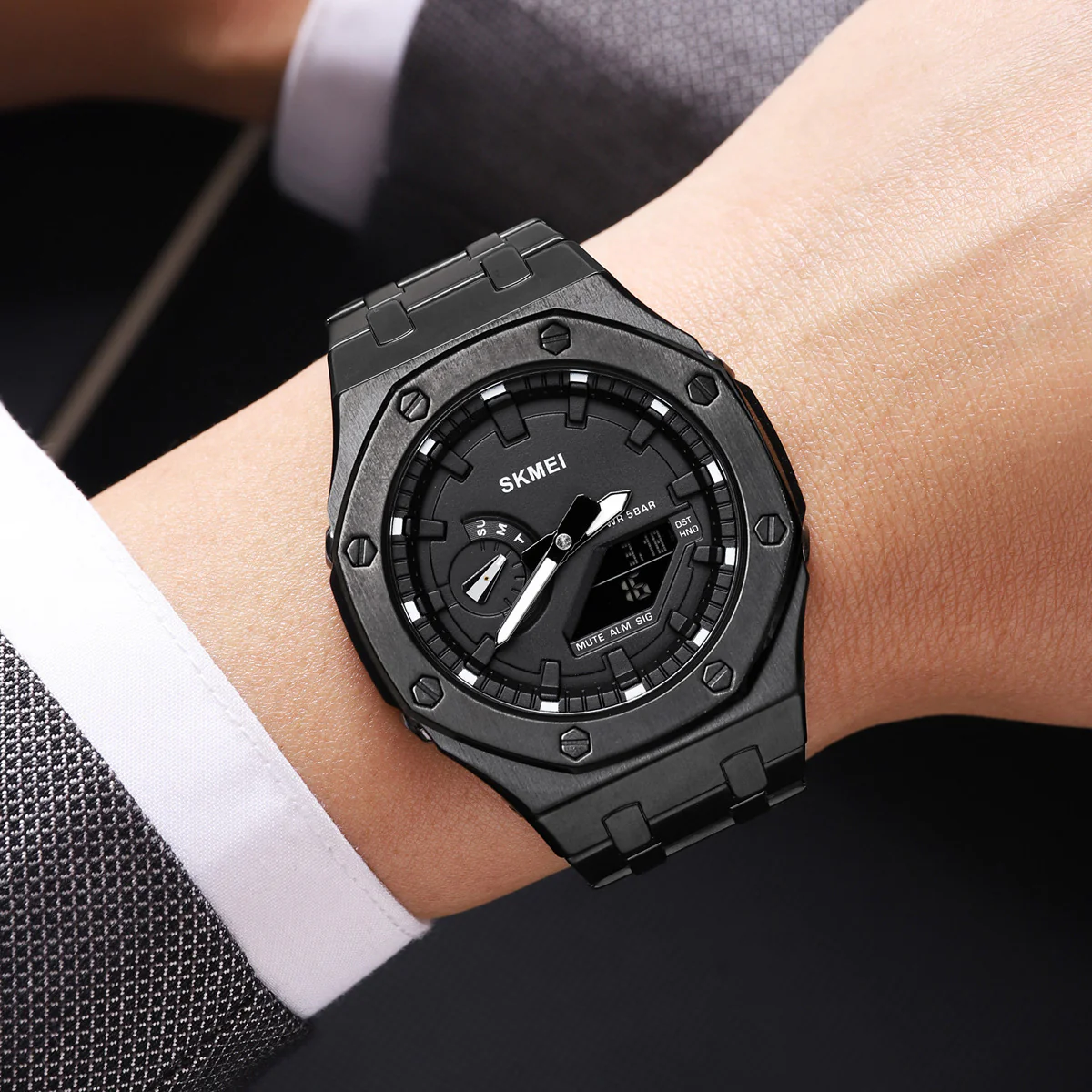 Skmei 2553 Steel Body Designer sports watch for Men - Image 3